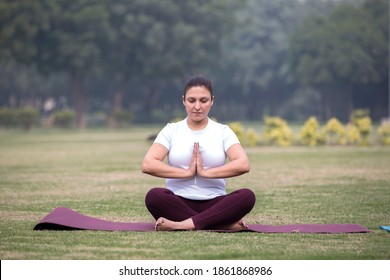 8,074 Indian woman leg Images, Stock Photos & Vectors | Shutterstock