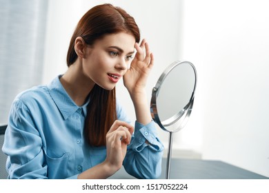 5,995 Woman front mirror bathroom Images, Stock Photos & Vectors ...