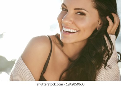 Beautiful woman smiling 