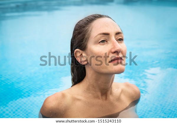 Beautiful Woman Swimming Naked Swimming Pool Stockfoto 1515243110 Shutterstock 8060