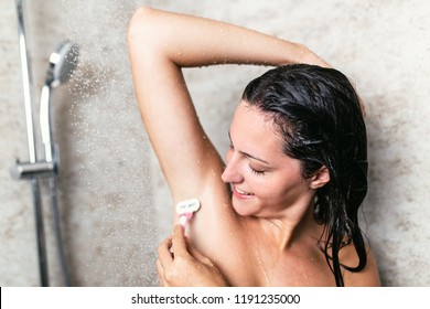 teen girl woman shaving her armpit pics clips photos Teen girl woman shaving her armpit pics clips photos
