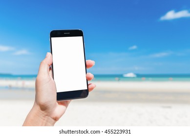 20,366 Holding phone on beach Images, Stock Photos & Vectors | Shutterstock