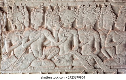 Beautiful Women On Historical Artwork, Bas-relief Of Angkor What Temple, 12th Century Khmer Landmark. Cambodian Complex And UNESCO World Heritage Site.