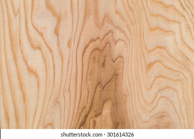 Beautiful Wood Grain Cedar Plate.