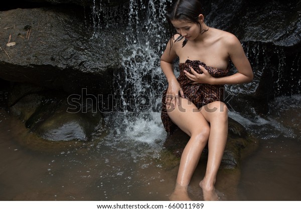 hot women bathing