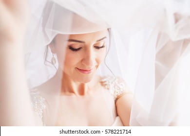 bride in veil