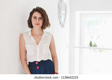 Girl Short Wavy Hair Images Stock Photos Vectors Shutterstock