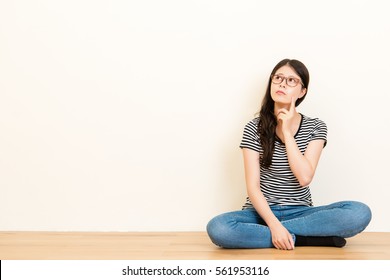 Resultado de imagen para una persona reflexionando