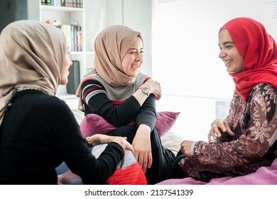 Beautiful young muslim women with smile. High quality photo - Powered by Shutterstock