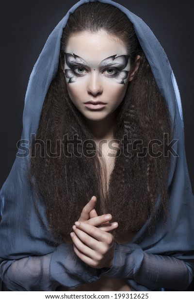 Beautiful Young Woman Fantasy Makeup Hairstyle Stockfoto