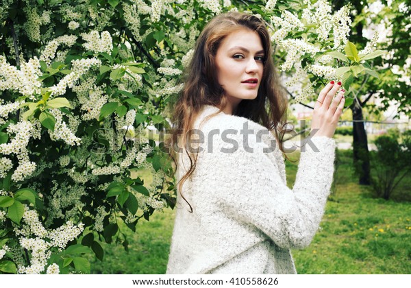 Beautiful Young Woman Long Wavy Hair Stock Photo Edit Now 410558626