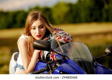 23,686 Woman driving motorcycle Images, Stock Photos & Vectors ...