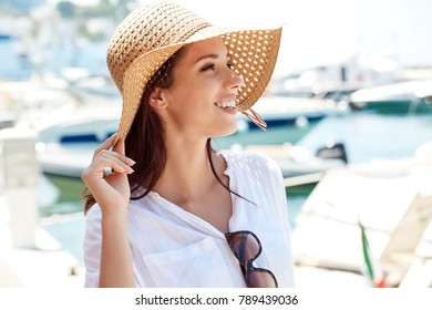 Beautiful Young Woman On Vacation Summer Stock Photo 789439036 ...