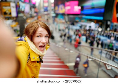 1,460 Selfie Times Square Images, Stock Photos & Vectors | Shutterstock