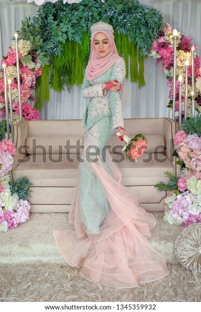 malay wedding dress