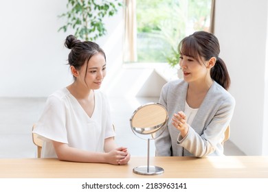 Beauty Advisor And Young Woman