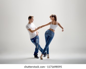 Bachata Imagenes Fotos De Stock Y Vectores Shutterstock