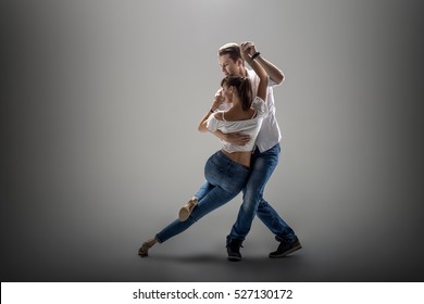 Elodie Dance Kizomba Naked - Attractive Couple Dancing Images, Stock Photos & Vectors ...