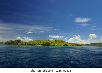 Beauty Isolate Island Clear Sky Combination Stock Photo 1266402616 ...