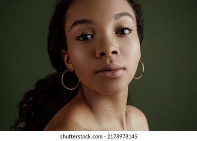 Beauty Photo Of Young Elegant African American Woman Hands Posing. Gentle Portrait.  Fashion Beauty Close Up Portrait. Nude Make-up. Studio Photoshoot. Female Model. Beautiful Girl