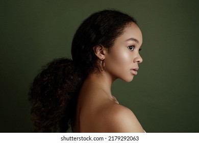 Beauty Photo Of Young Elegant African American Woman  Hands Posing. Gentle Portrait.  Fashion Beauty Close Up Portrait. Nude Make-up. Studio Photoshoot. Female Model. Beautiful Girl