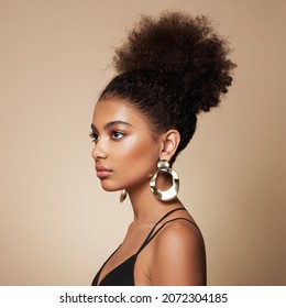 Beauty Portrait Of African American Girl With Afro Hair. Beautiful Black Woman. Cosmetics, Makeup And Fashion