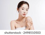  Beauty portraits of beautiful young Asian woman