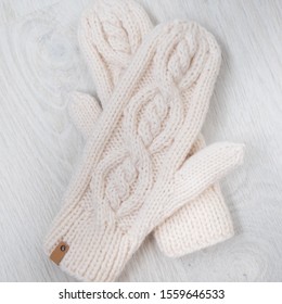 Beauty White Knitted Mittens On White