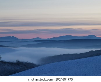 beautyfull horizon over foggy valey