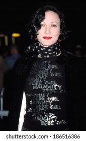 Bebe Neuwirth At Screening Of LAST WALTZ, NY 4/10/2002