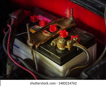 Because The Old Car,Battery Terminals Corrode Dirty Damaged Problem.