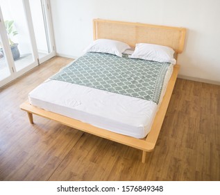 Bed With Rattan Headboard Minimalist