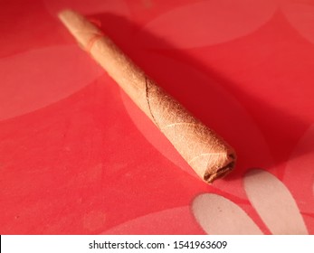 A Beedi Thin Cigarette Tobacco Flake