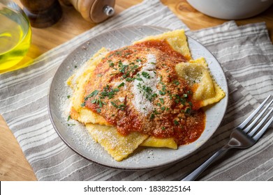 Beef Bolognese Ravioli With Tomato Sauce