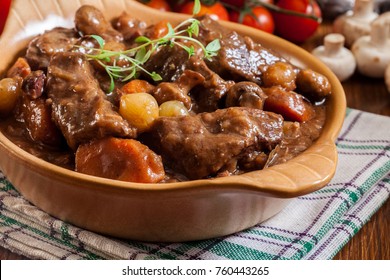 Boeuf Bourguignon Images Stock Photos Vectors Shutterstock