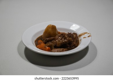 Beef Carrot Pot Roast Roasted Beef Slow Roast Vegetables Potatoes Gravy Hot Food Winter Roasted Meat Beefy Stew Hot Fresh Meal Cooked Family Meal Lean Healthy Meat Quick Recipe White Background 