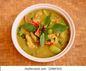 Beef or chicken green curry