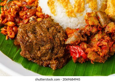 19 Nasi rendang sapi Images, Stock Photos & Vectors | Shutterstock