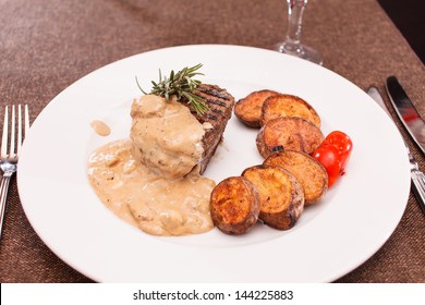 beef steak with potatoes