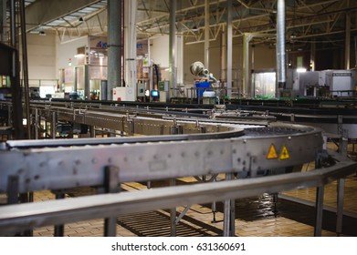 66,415 Manufacturing facility Images, Stock Photos & Vectors | Shutterstock