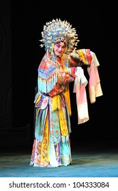 BEIJING - MAY 28: Actors of the Beijing Opera Troupe perform the famous story "Farewell to my Concubine" at the Liyuan Theatre on May 28, 2012, in Beijing, China.
