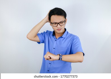 Being Late To Work And Deadline, Young Asian Man Is Time Delay And Late On Project. Executive Angry, Hurry, Stress, Frustrated And Unsatisfied Worker Man Lateness To Office.