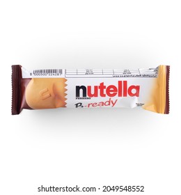 Beirut, Lebanon - April 16, 2021: Nutella B-Ready, Crisp Wafer Bars Filled With Creamy Nutella, Manufactured By The Italian Company Ferrero