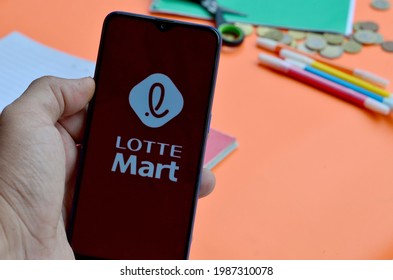 Bekasi, Indonesia - June 2,2021: Lotte Mart On Smartphone, Popular Supermarket In Asia