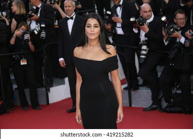  Leïla Bekhti Attends The 'Cafe Society' Premiere And The Opening Night Gala During The 69th Cannes Film Festival At The Palais Des Festivals On May 11, 2016 In Cannes, France.