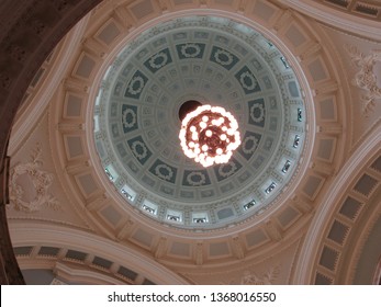 Belfast, Ireland: Aug 2018 - Belfast City Hall Interior Views 