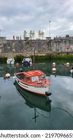 Belfast, The UK - 29 Th July 2022 - This Is Boats In Port Of Belfast