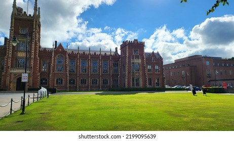 Belfast, The UK - 29 Th July 2022 - This Is Queens University Belfast