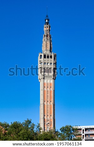 The belfry of the city hall of Lille is located place Roger-Salengro, in the Saint-Sauveur district.