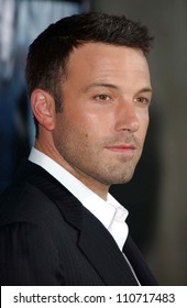 Ben Affleck at the world premiere of "The Bourne Ultimatum" Arclight Cinemas, Hollywood, CA. 07-25-07